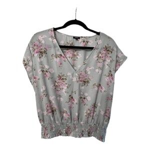 Express Mint Green Floral V-Neck Top